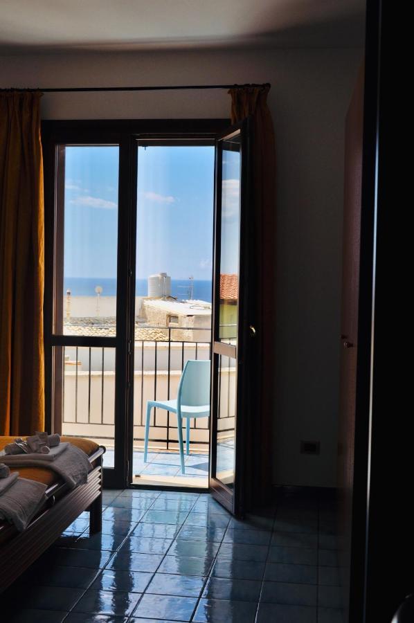 Case Vacanza Vivaldi Marinella di Selinunte Exterior photo