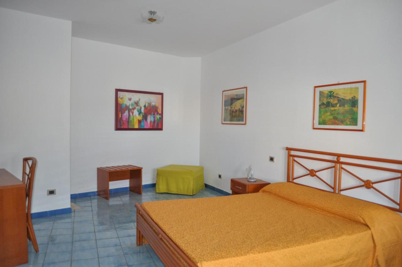 Case Vacanza Vivaldi Marinella di Selinunte Exterior photo